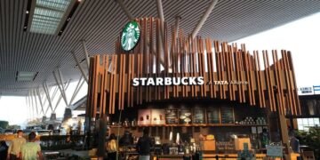 Enhance Your Aesthetics with WPC Cladding the Starbucks Way!