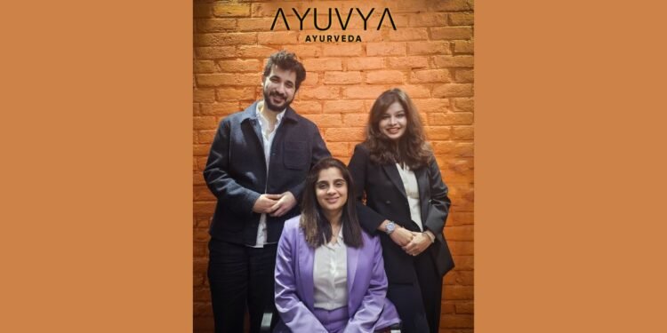 From Treating Eczema With Ayurveda To Building A Brand Catering 10,00,000+ Customers- Meet The Founders