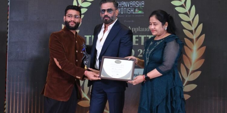 Astrologer Ravi Joshi: The Celestial Navigator of Love and Relationships