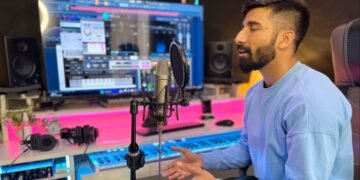 Vishwajeet Singh Unveils Captivating Mashup Like This, Zaalima, Meherbani on His YouTube Channel