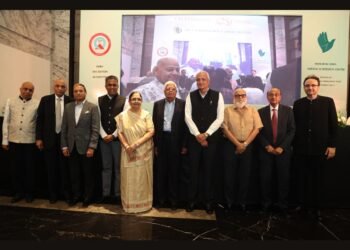 Smt S R Mehta and Sir K P Cardiac Institute (Kikabhai Hospital) celebrated Silver Jubilee with felicitation of 15 Doctors and Distinguished Persons