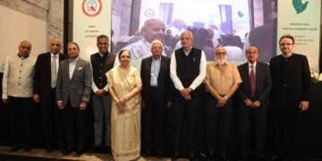 Smt S R Mehta and Sir K P Cardiac Institute (Kikabhai Hospital) celebrated Silver Jubilee with felicitation of 15 Doctors and Distinguished Persons