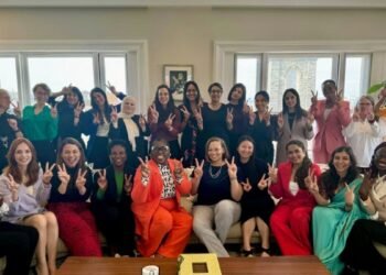 Srishti Pragat: Empowering Women and Making India Proud at Visionaries Summit 2024