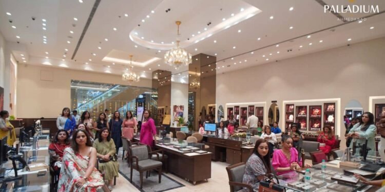 Tanishq’s Jewellery Extravaganza Wows Shoppers at Palladium Ahmedabad