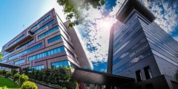 Shree Ramkrishna Exports sparkles as Industry pioneer: Achieves Net Zero for diamond crafting facilities