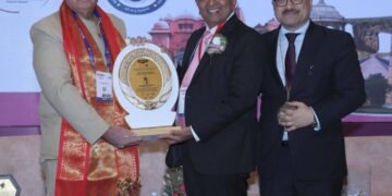 Dr Nimish Shelat honoured with prestigious ISAR Gujarat Lifetime Achievement Award 2024 at ISAR Gujarat State Conference, Rajkot