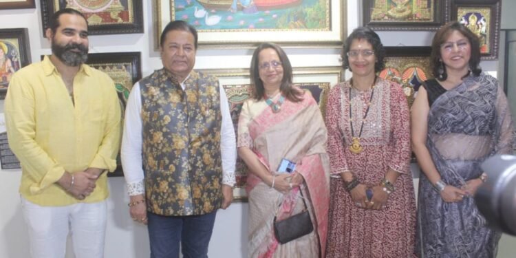 Bhajan Samrat Padmashree Anup Jalota inaugurated the 10 day’s Suburbia Art Fair 2024