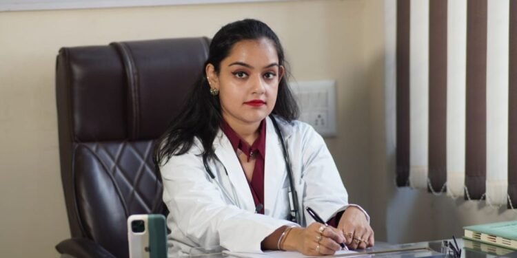 Dr. Harshmeet Arora was awarded the Best Asian Doctor Icon Award 2024