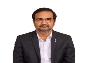 Putting an end to Smartphone Addiction: 8 Habits for Raising a Mindful Younger Generation