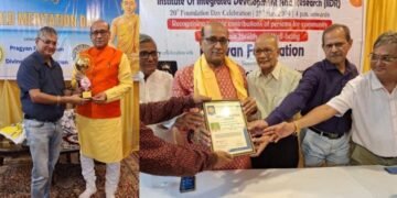 Dr. S.K. Agarwal of Kolkata gets Dhyanacharya and Dhyan Ratna Awards