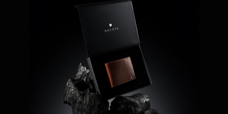 Delois Revolutionizing Fashion Technology with Innovative Smart Wallets