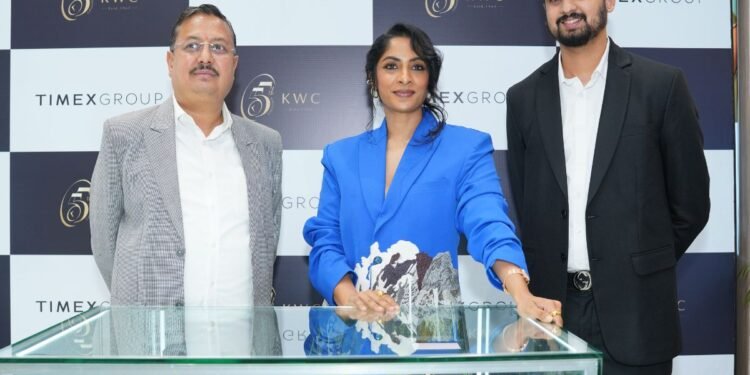 Salaar Actress Sriya Reddy unveils special edition Timex and Guess watches at Kamal watches,Aparna Mall for their 55th anniversary