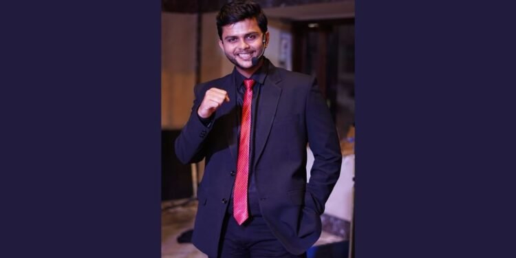 Celebrity anchor Priyank Desai hosts Starstruck season 1