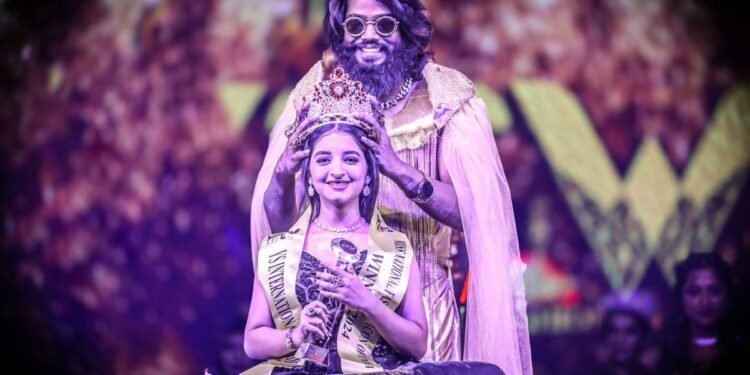 YIFW National fashion Icon of India 2024 Winner Rashi Joshi From from Telengana : A Young Prodigy in the World of Fashion