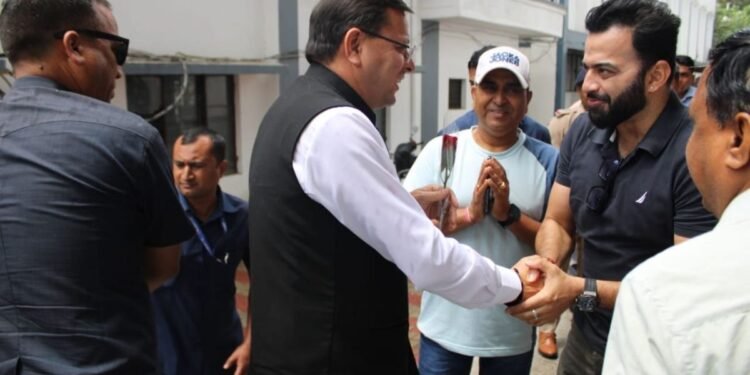 Tapan Acharya President of RBFI receives CM of Uttarakhand Shri Pushkar Singh Dhami during National Championship of Roll Ball in Dehradun