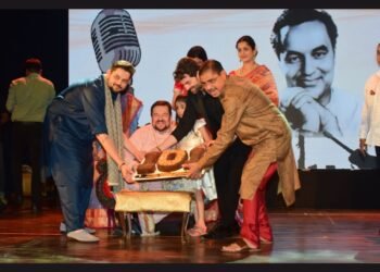 Legendary Voices Unite at ISAMRA Event to Honor Mukesh Ji’s 101st Birthday