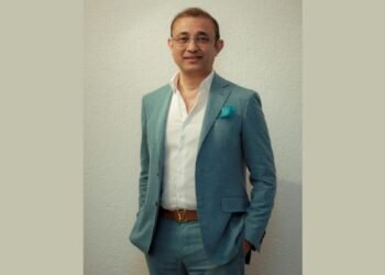 Celebrating National Doctors Day 2024: The Vital Role of IVF Specialists and Embryologists in Fulfilling Parenthood Dreams