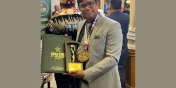 Chiropractor Dr. Rajneesh Kant was honoured with the Asia Book of Records  in Dubai ( 29 June) and world book of records in London 18th July