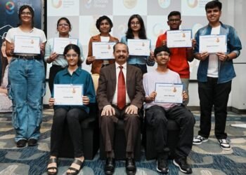 8 Students Embarking on their International Academic Journey with Global Citizen Scholarship