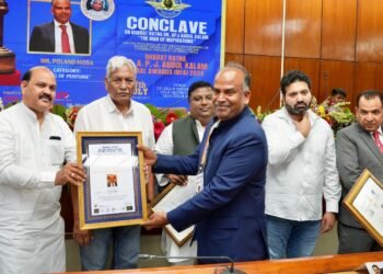 Fragrance World Founder Poland Moosa honoured with King of Perfume title at the Prestigious APJ Abdul Kalam Award 2024 in New Delhi