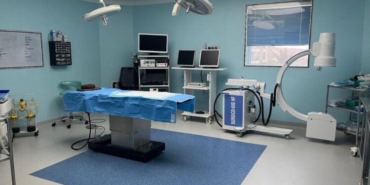 Providing minimally invasive surgery with precision care for optimal patient outcome