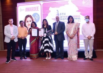 Rati Satu Galani Honoured with the “Best Women Performer in Entertainment” Award at IIWA 2024