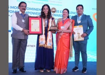 Saina Nehwal was Honored with the Suryadatta National Award by the Suryadatta Global Business