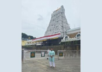 Tapan Acharya Receives Divine Darshan at Tirupati: A Spiritual journey