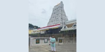 Tapan Acharya Receives Divine Darshan at Tirupati: A Spiritual journey