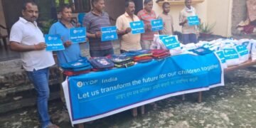 IYDF and Gorakhpur Bakery Collaborate to Provide Aid to Underprivileged Children