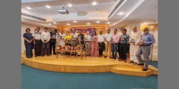 The book “Woh 17 Din” narrates the story of the Sikyara Tunnel accident