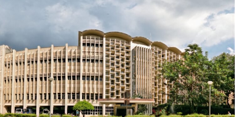 IIT Bombay – WashU Open Applications for 10th Cohort of Joint EMBA Program Starting January 2025