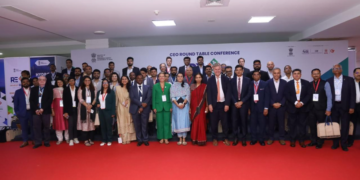 RE-Invest 2024: CEO Roundtable Explores Opportunities and Challenges for Offshore Wind in Gujarat