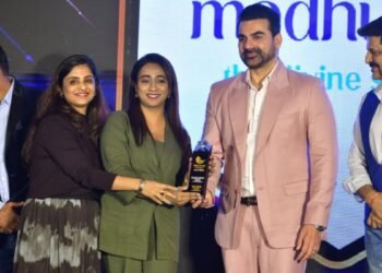 Pratiesh Ambekar’s Madhuban Wins ‘Best Themed Vegetarian Buffet’ Award at Universal Eminence Event