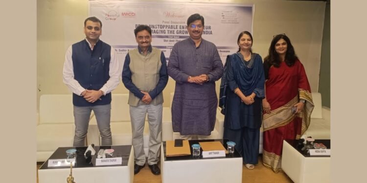 Experts share insights on funding, mentoring & incubation at panel discussion by Powerful Group