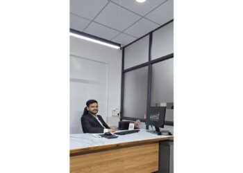 Avitra Fashion Unveils Premium Designer Suits and Fabrics for the Modern Woman