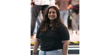 Khalida Albadri Receives ‘EV Automobiles Social Media Influencer’ Award