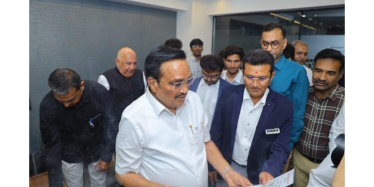 C.R. Patil Launches DASATVA –  Smart Colon Hydrotherapy in Surat