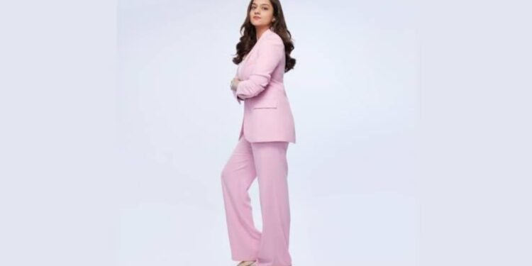 Dr. Harshmeet Arora Secures a Spot in the London Book of World Records for Remarkable Achievements