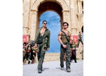 ‘Tiger is my chote in real life’ says Akshay Kumar ahead of his movie premiere on Sony MAX