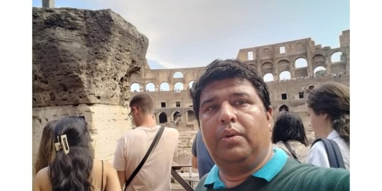 Indian Traveller Sets New Guinness World Record for Fastest Visit to New Seven Wonders