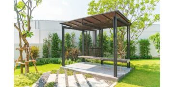 How to select the Right Material for Your Pergola