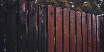 5 Reasons Versa Planks are Perfect for Coastal and Humid Climates