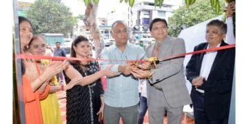 Tri-Diya Jewelry Store Opens in Seshadripuram with Inauguration by Aditi Prabhudev and Dinesh Rao