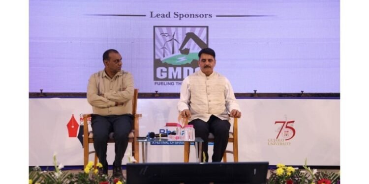 Banas Dairy Chairman Shri Shankarbhai Chaudhary Enthralls Audience at BharatKool Festival