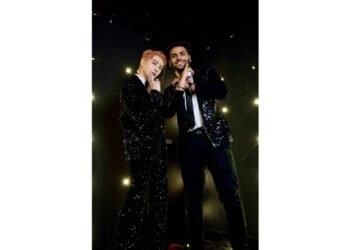 Singer Diamond: A Rising Star in the Music Industry