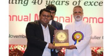 Dr Ambrish Vijayakar Motivated Students of Homoeopathy at Father Muller Convention Center Mangalore