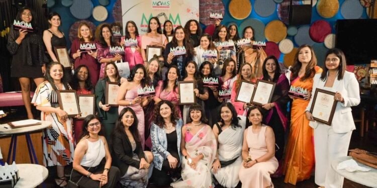 Momsleague Global Hosts the Prestigious Mom of the Year Summit and Awards 2024
