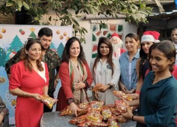Nikhil Ruparel and Preeti Choksi celebrate Christmas with underprivileged kids in Bandra