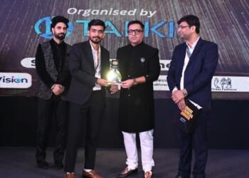 Arise Point Wins Bharat Business Award 2024: Ashneer Grover Lauds Young Entrepreneur Aman Anand Singh